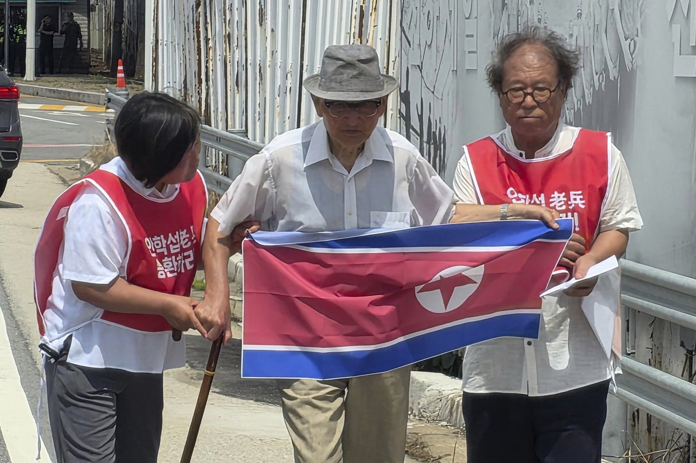 95-year-old former North Korean soldier in South campaigns to be sent to the North | iNFOnews.ca