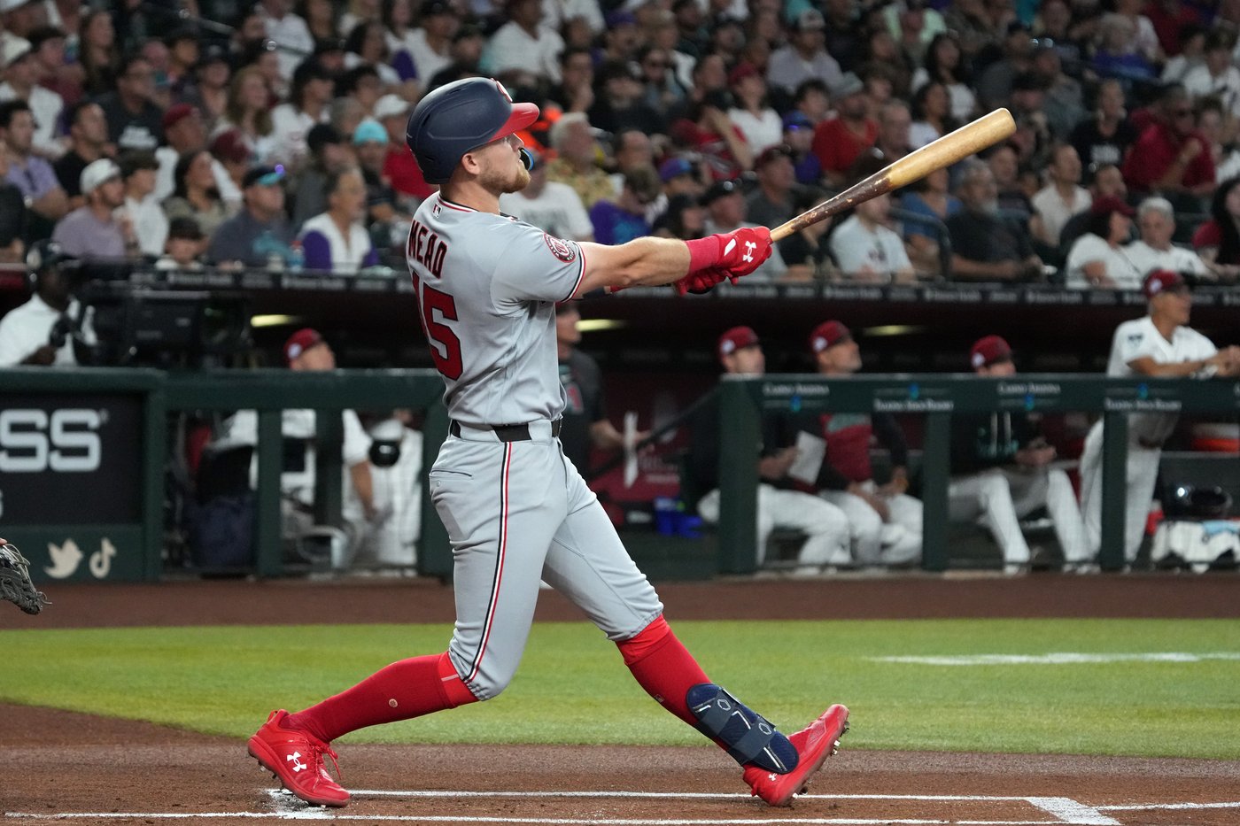 Nationals get homers from Mead and Crews, hold Diamondbacks to 2 hits in 6-1 victory | iNFOnews.ca