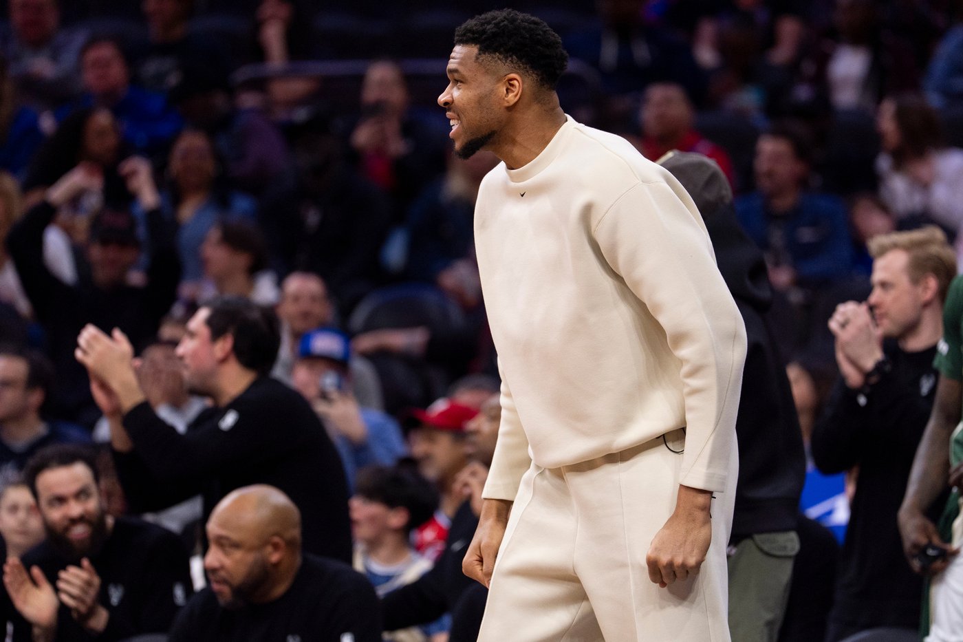 NBA concludes its investigation of Antetokounmpo-Bucks injury dispute, AP source says | iNFOnews.ca