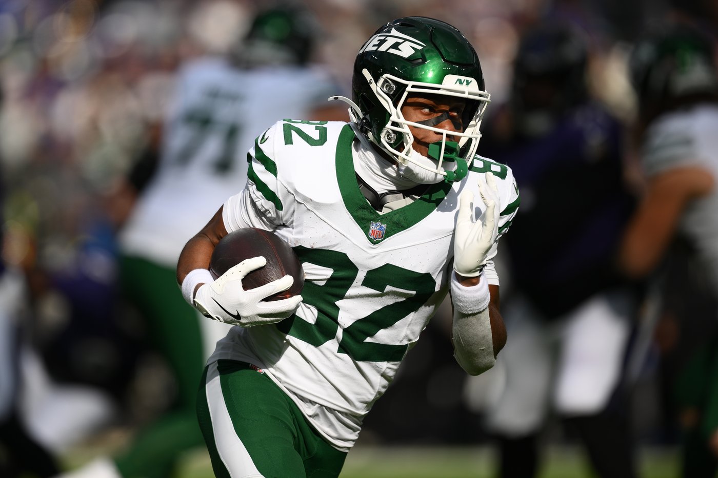 Jets WR Arian Smith has season-ending ACL injury and DL David Onyemata out after core muscle surgery | iNFOnews.ca