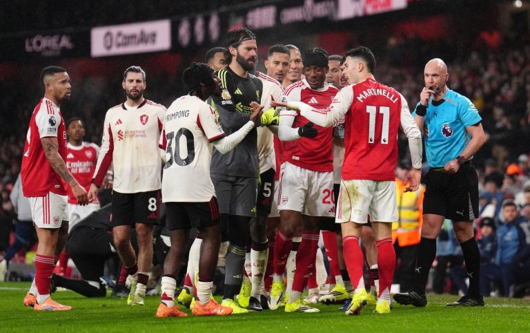 Martinelli sorry for 'heat of the moment' conduct toward injured Bradley in Arsenal-Liverpool match | iNFOnews.ca