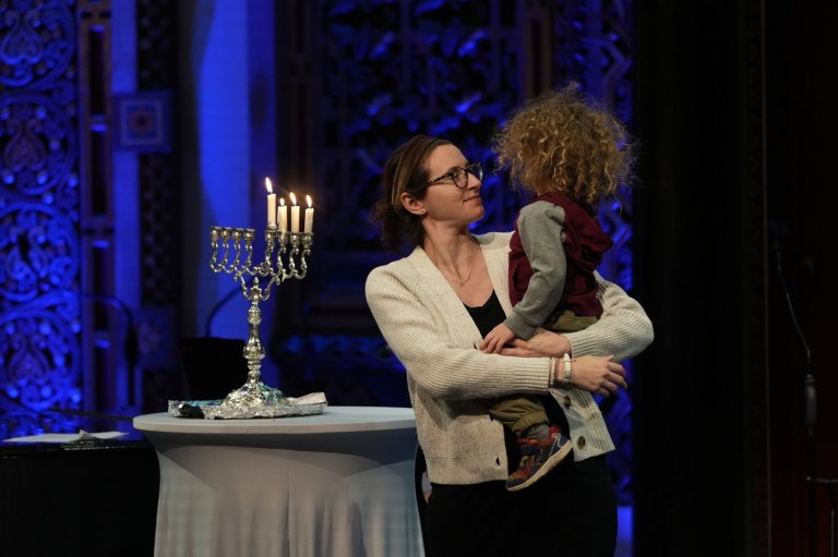 The ranks of US rabbis grow more diverse, with rising numbers of women and LGBTQ people | iNFOnews.ca