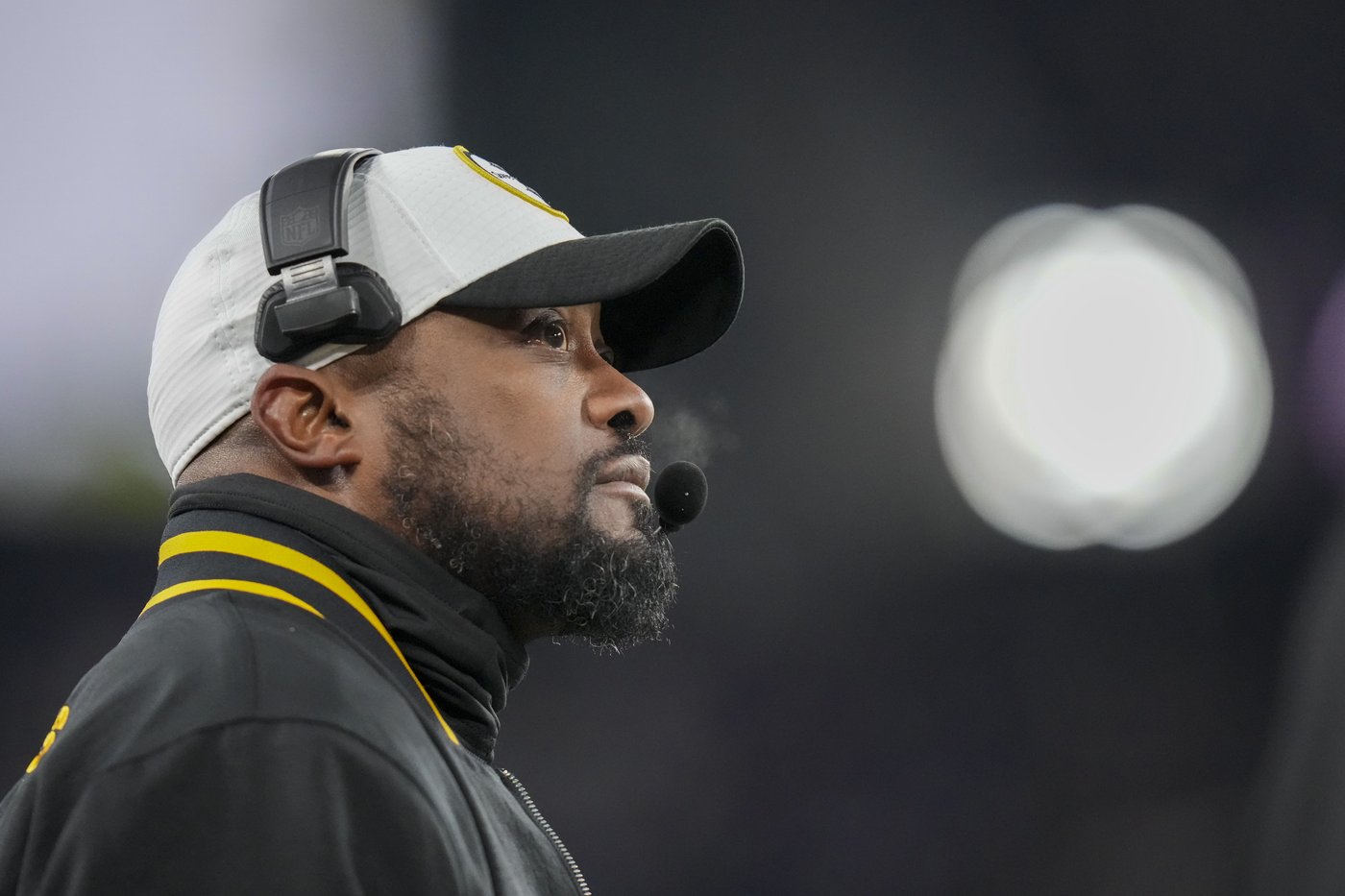 Mike Tomlin doesn't feel the Steelers are stuck, but all options are on the table heading into 2025 | iNFOnews.ca