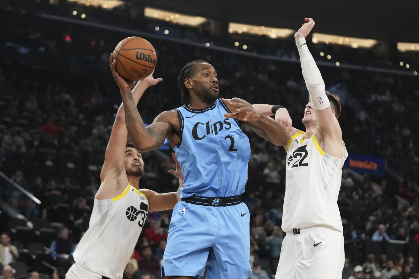 Powell, Zubac both score 26 as Clippers snap 3-game losing streak with 130-110 victory over Jazz | iNFOnews.ca