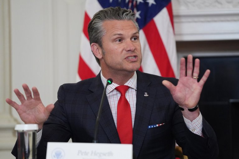 Another US strike in Caribbean targets alleged drug-running boat, killing 6, Hegseth says | iNFOnews.ca
