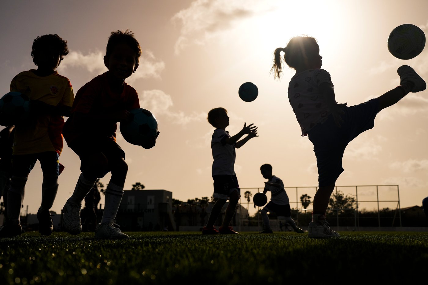Photos of tiny Curacao making World Cup soccer history | iNFOnews.ca