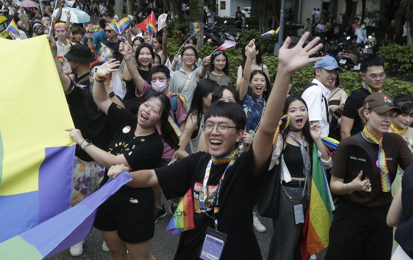 Thousands gather for colorful celebration at Taiwan Pride parade | iNFOnews.ca Thousands gather for colorful celebration at Taiwan Pride parade | iNFOnews.ca