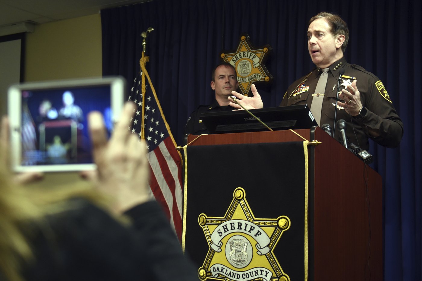 Sheriff says 3 kids found 'basically abandoned' for years at suburban Detroit home | iNFOnews.ca Sheriff says 3 kids found 'basically abandoned' for years at suburban Detroit home | iNFOnews.ca