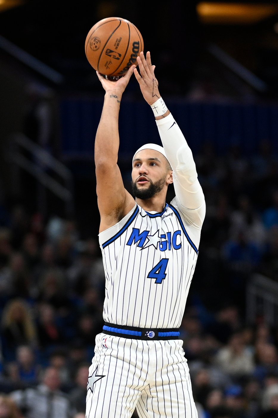 Donovan Mitchell scores 36 points in Cavaliers' 119-105 win over Magic | iNFOnews.ca