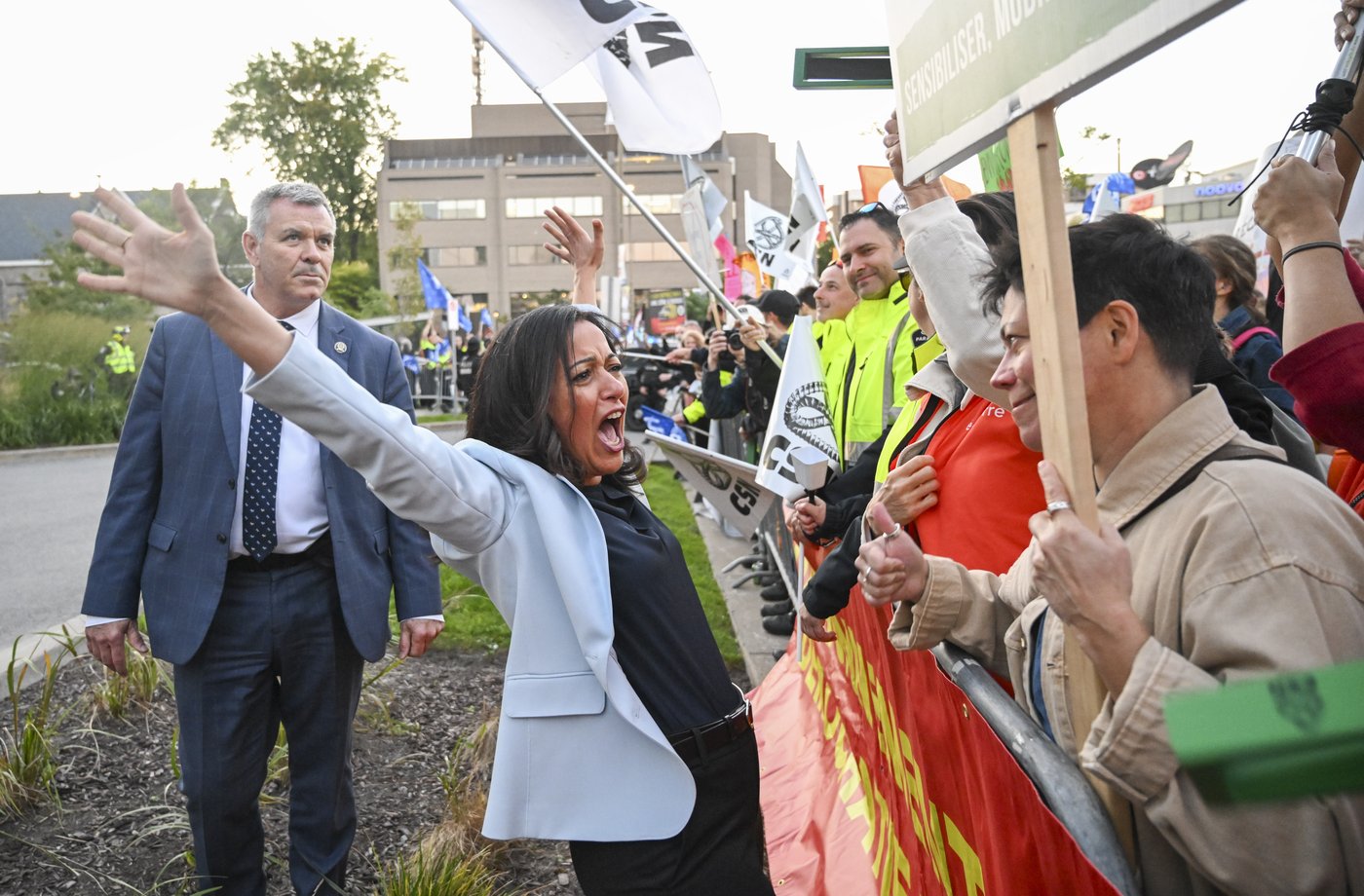 Don't fear a referendum, PQ leader says in final debate of election campaign | iNFOnews.ca Don't fear a referendum, PQ leader says in final debate of election campaign | iNFOnews.ca