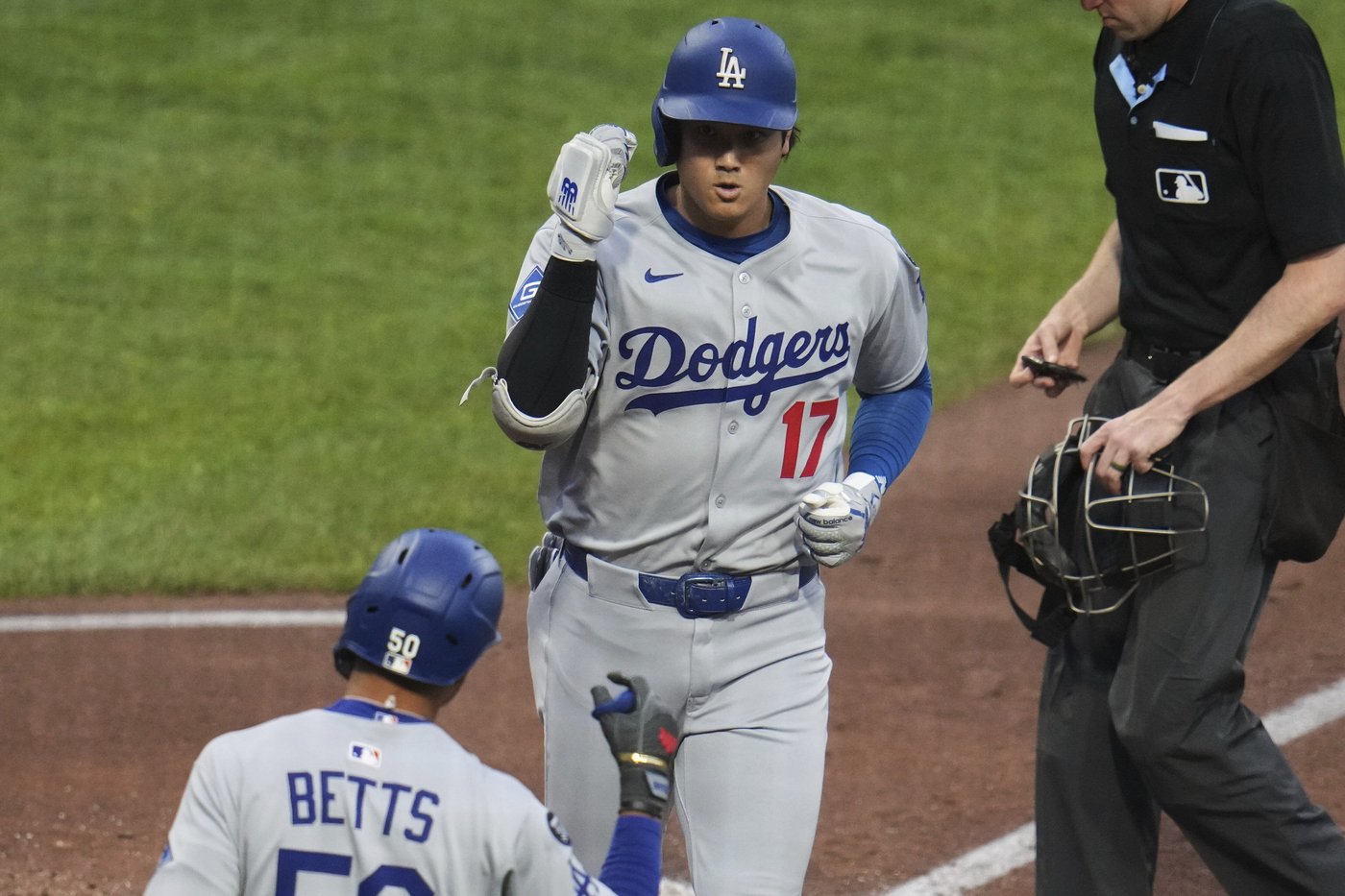 Shohei Ohtani hits 100th home run with Dodgers as Los Angeles stumbles late in 9-7 loss to Pirates | iNFOnews.ca Shohei Ohtani hits 100th home run with Dodgers as Los Angeles stumbles late in 9-7 loss to Pirates | iNFOnews.ca