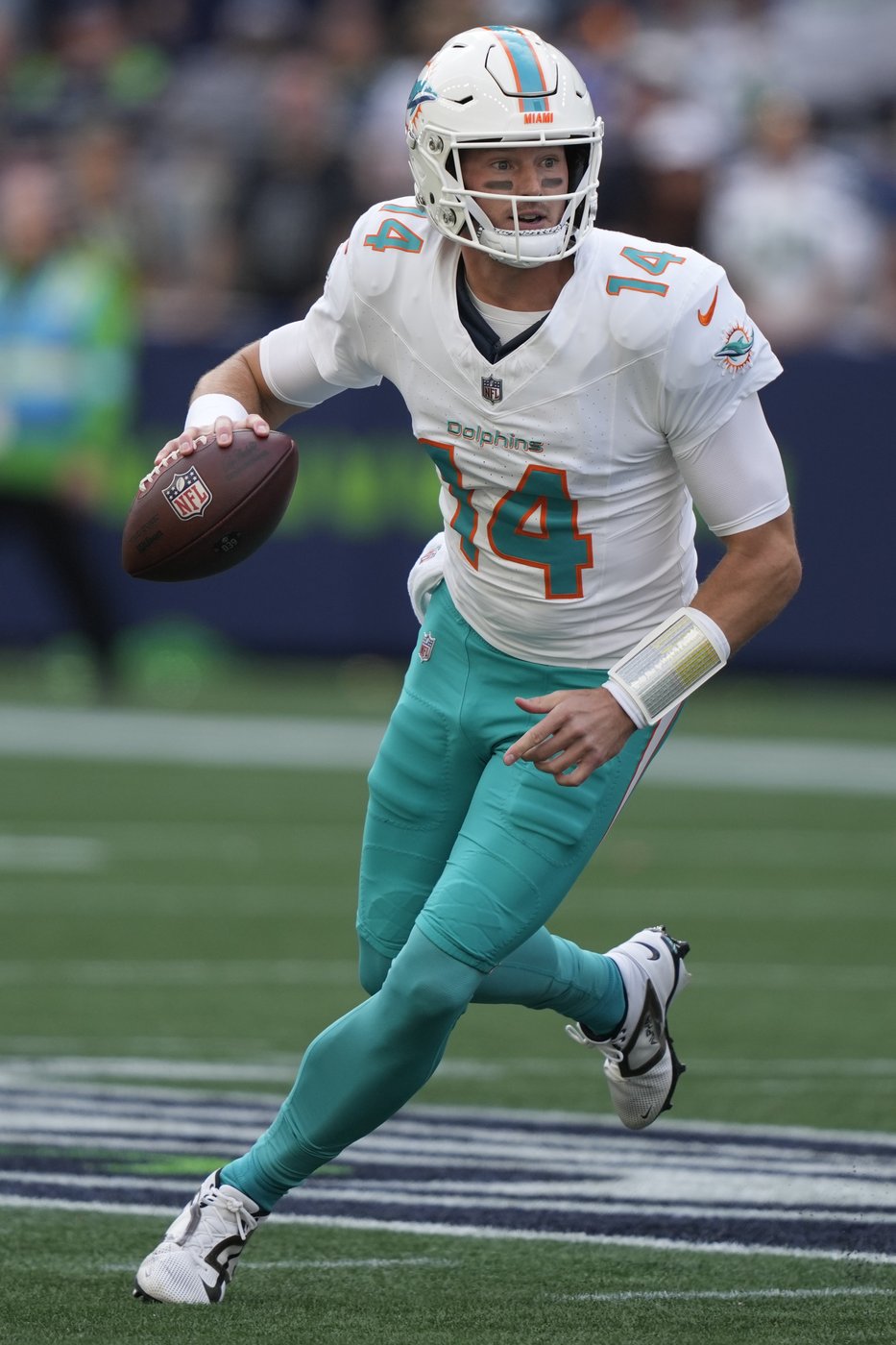 Five backup QBs have already been pressed into starting duty with the NFL season just 3 weeks old | iNFOnews.ca