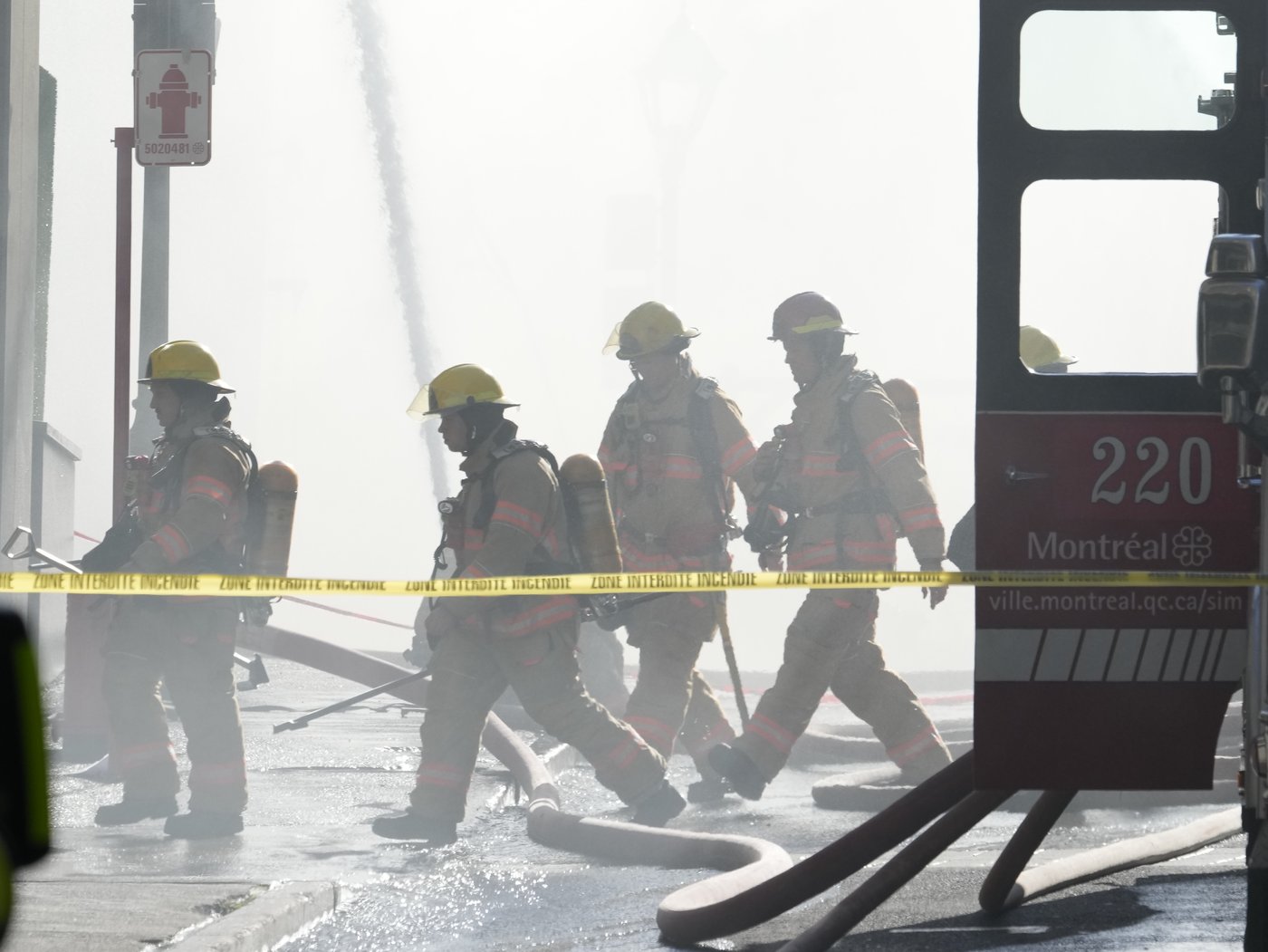 At least two dead in Old Montreal building fire, arson suspected | iNFOnews.ca