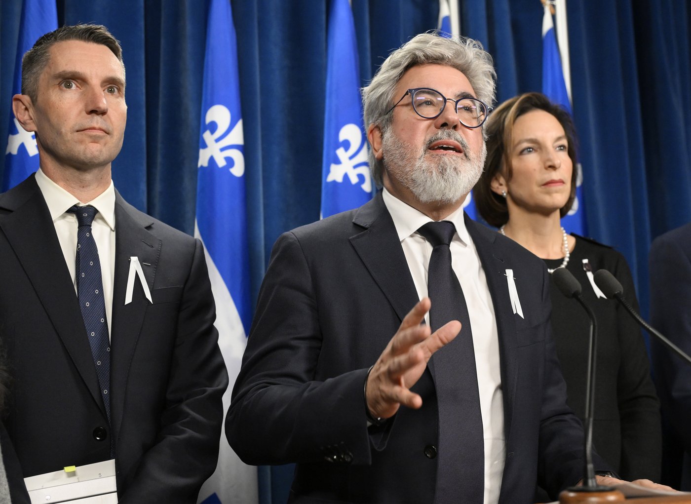Pressure mounts on Quebec Liberal Leader Pablo Rodriguez to resign amid crisis | iNFOnews.ca Pressure mounts on Quebec Liberal Leader Pablo Rodriguez to resign amid crisis | iNFOnews.ca