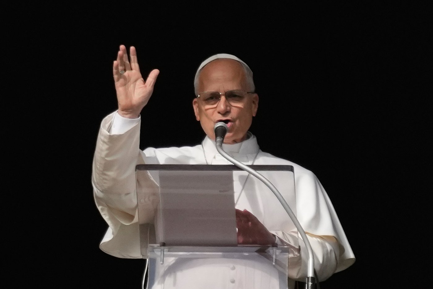 Pope offers gentle critique of Vatican culture in Christmas greeting reminiscent of past | iNFOnews.ca