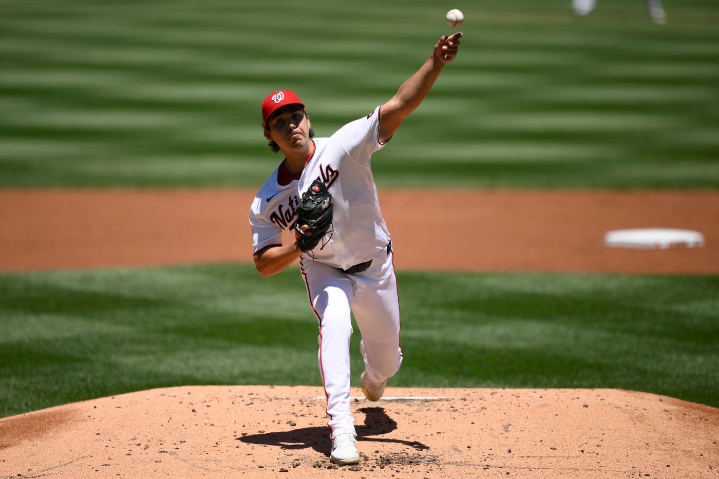 Marlins finish off a 3-game sweep in Washington with a 4-1 win over the Nationals | iNFOnews.ca