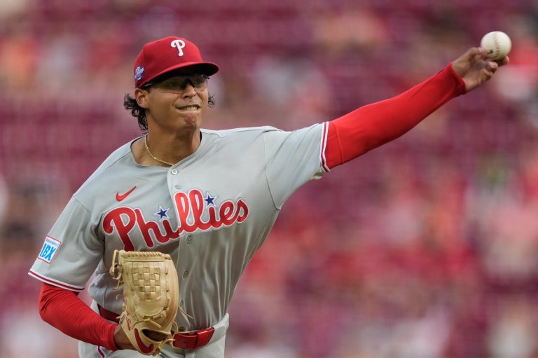 Jesús Luzardo pitches 11-strikeout gem as Phillies defeat Reds 1-0 in pitcher's duel | iNFOnews.ca