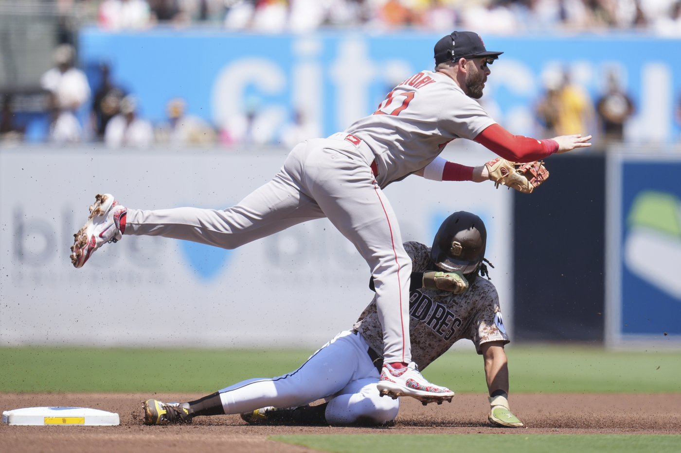 Cease, Padres' bullpen too much for Boston as the Padres beat the Red Sox 6-2 | iNFOnews.ca Cease, Padres' bullpen too much for Boston as the Padres beat the Red Sox 6-2 | iNFOnews.ca