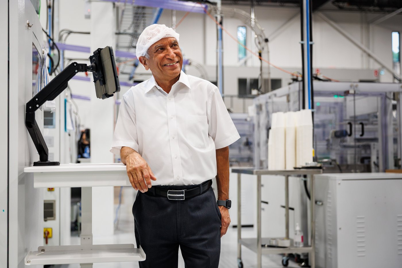Canadian paper cup and bowl maker sees growing local demand amid tariffs | iNFOnews.ca