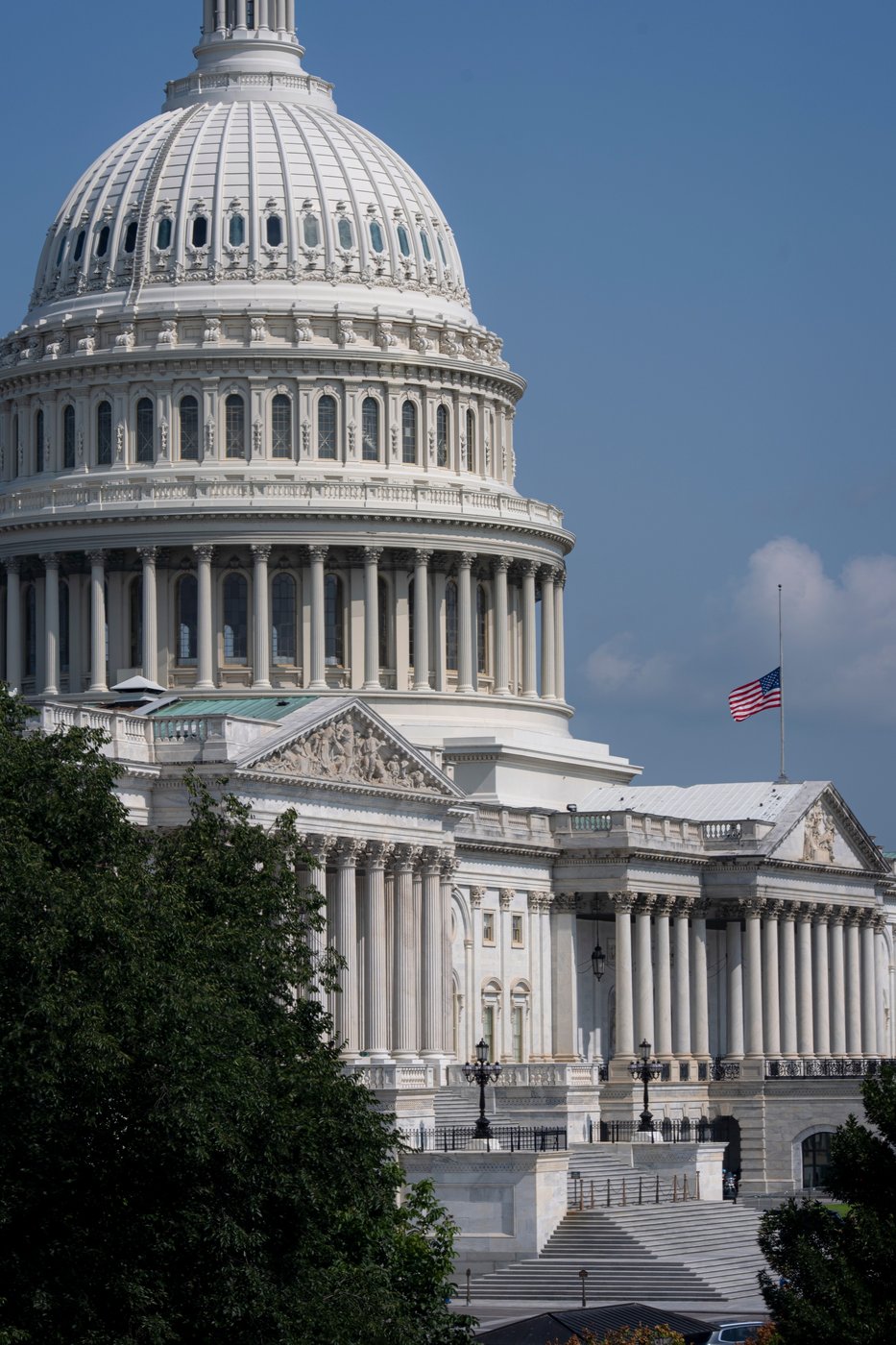 House Republicans adopt $95 billion package for the Iran war and Trump's priorities | iNFOnews.ca