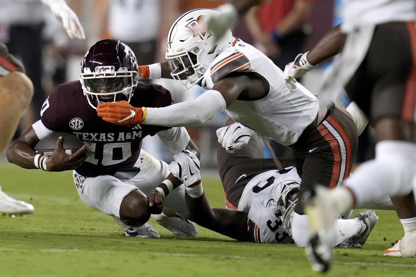 Reed throws two TD passes to help No. 25 Texas A&M outlast Bowling Green 26-20 | iNFOnews.ca Reed throws two TD passes to help No. 25 Texas A&M outlast Bowling Green 26-20 | iNFOnews.ca