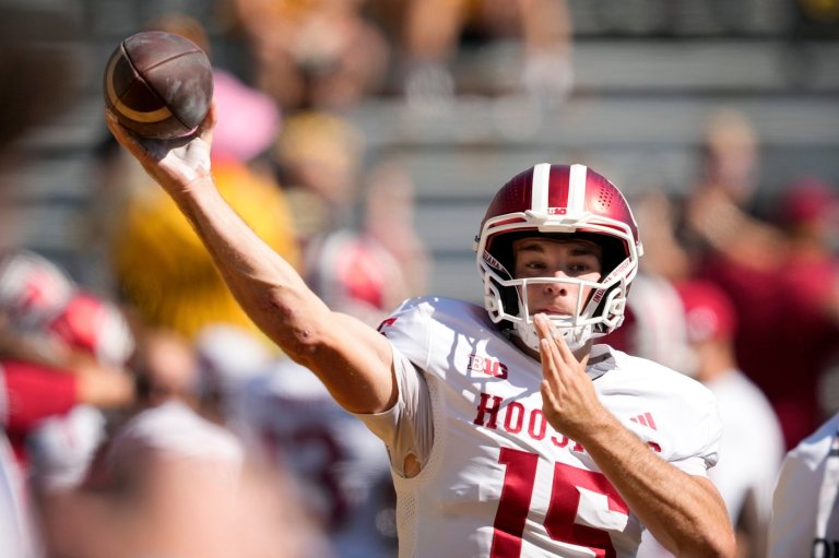 Fernando Mendoza finds a home in the Midwest with Curt Cignetti's resurgent Hoosiers | iNFOnews.ca