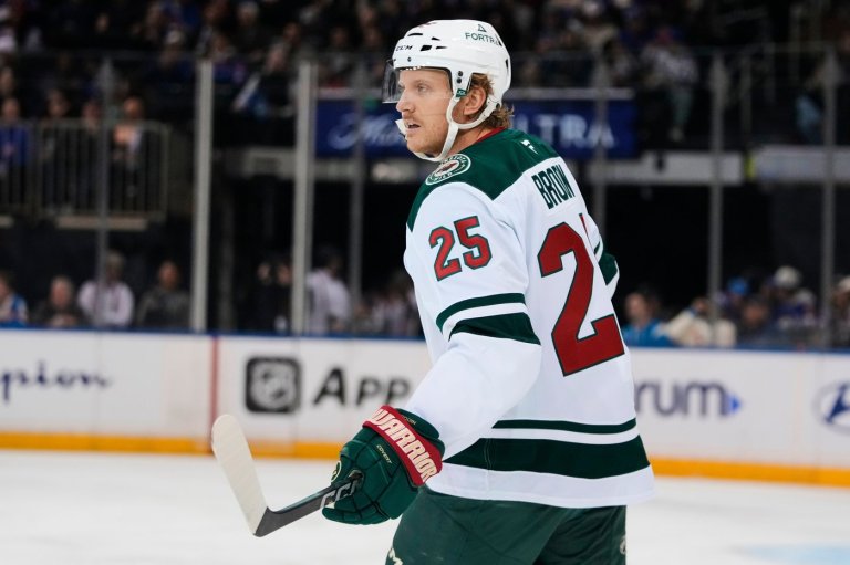 Yurov scores tiebreaking goal in 3rd period for first NHL goal as Wild beat Rangers 3-1 | iNFOnews.ca