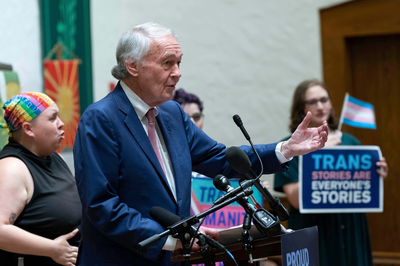 Rep. Moulton challenges Sen. Markey in Massachusetts, calls for new generation of Democratic leaders | iNFOnews.ca