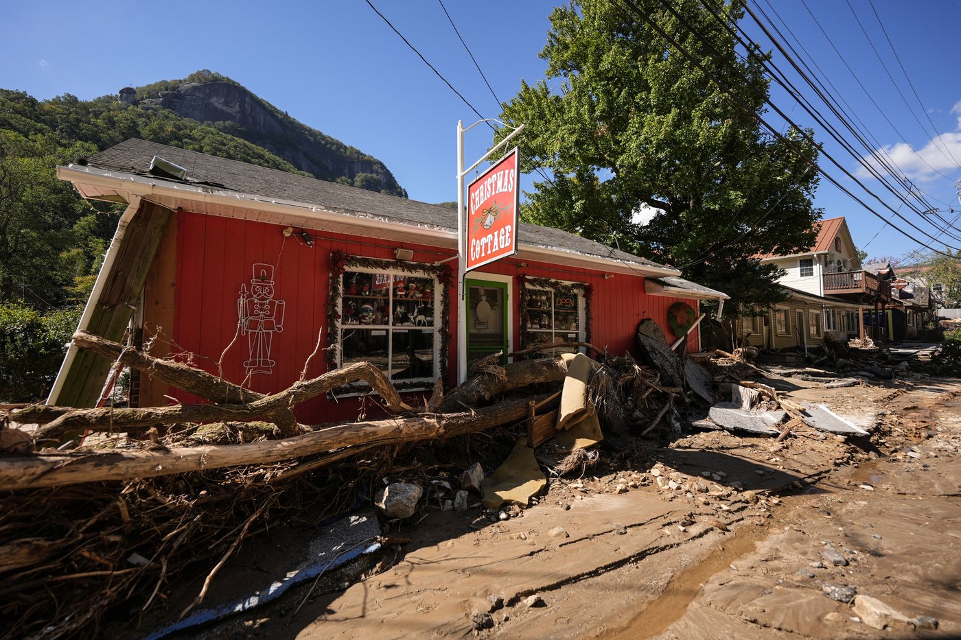 Inside the North Carolina mountain town that Hurricane Helene nearly wiped off the map | iNFOnews.ca