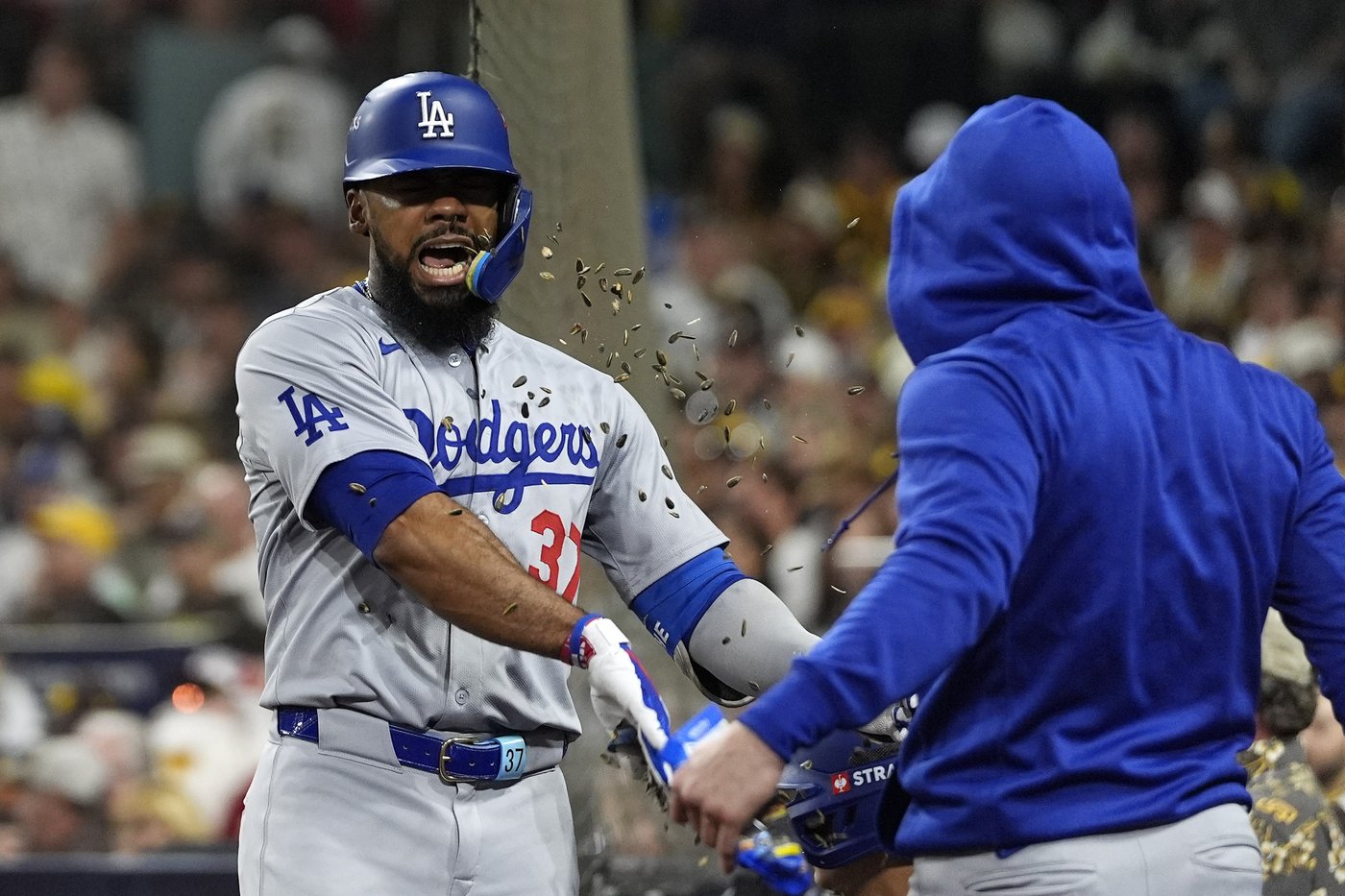 Tatis homers again as the Padres beat the Dodgers 6-5 for a 2-1 NLDS lead | iNFOnews.ca