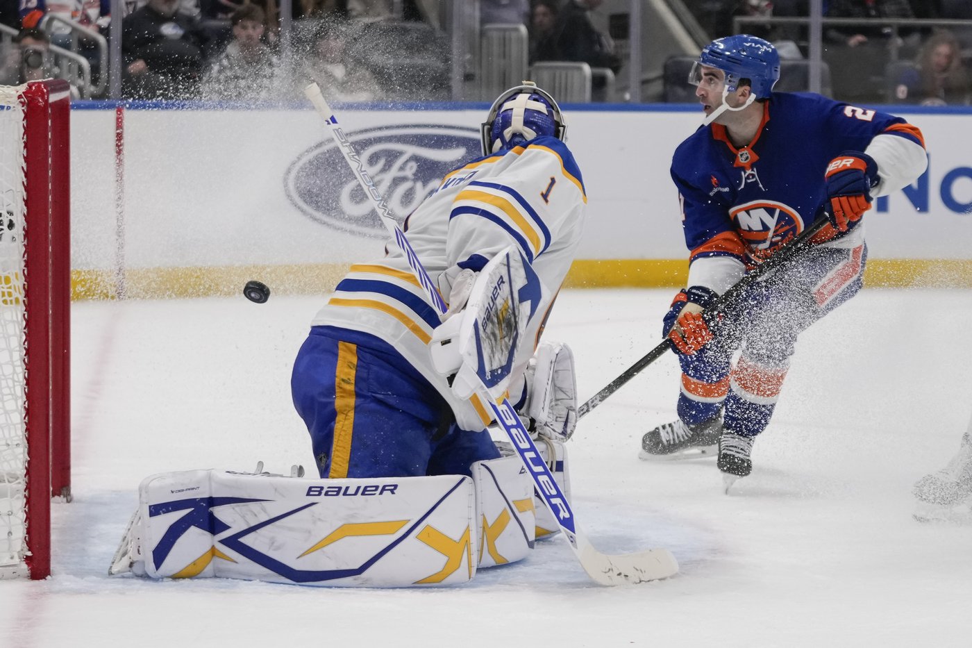 Rasmus Dahlin stars as the Sabres stop a 13-game slide by routing the Islanders 7-1 | iNFOnews.ca