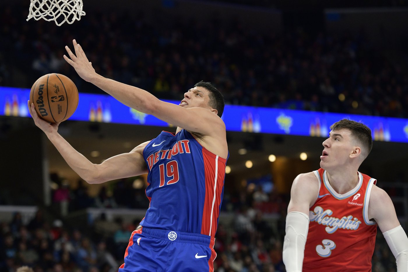 Smart scores 25, leads Grizzlies to 131-111 win over Pistons | iNFOnews.ca
