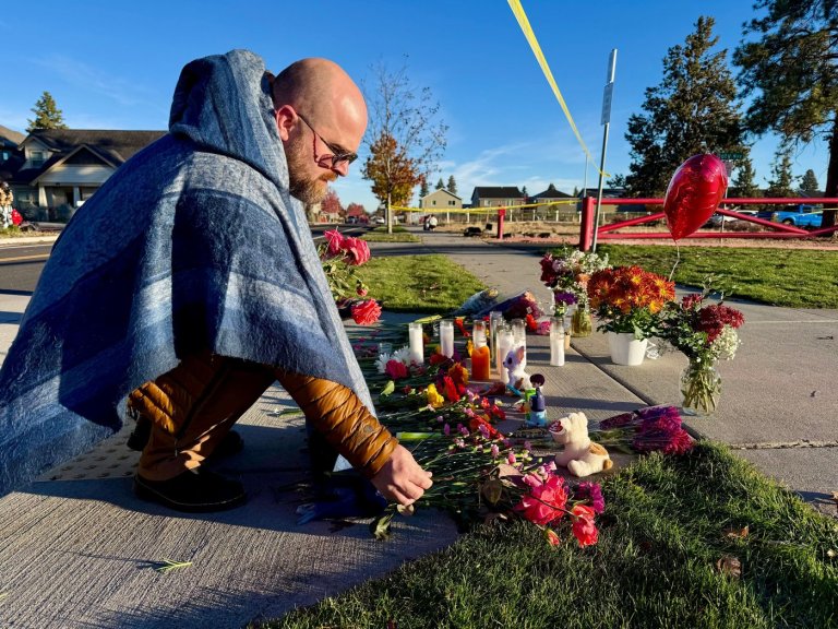 As an Oregon community mourns 4 killed in school shooting, 2 wounded survivors remain hospitalized | iNFOnews.ca