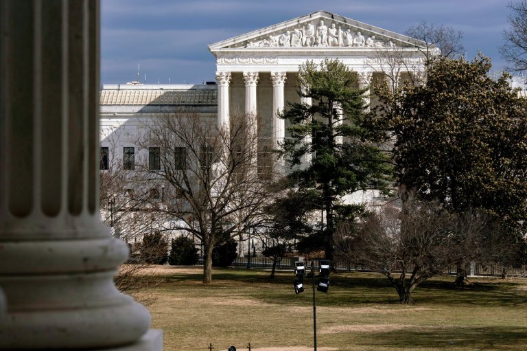 Supreme Court takes up GOP-led challenge to Voting Rights Act that could affect control of Congress | iNFOnews.ca