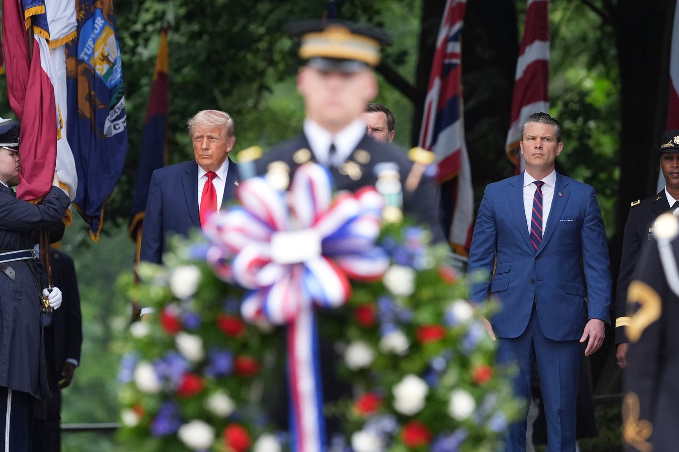 Photos of Memorial Day events remembering US soldiers and sailors | iNFOnews.ca
