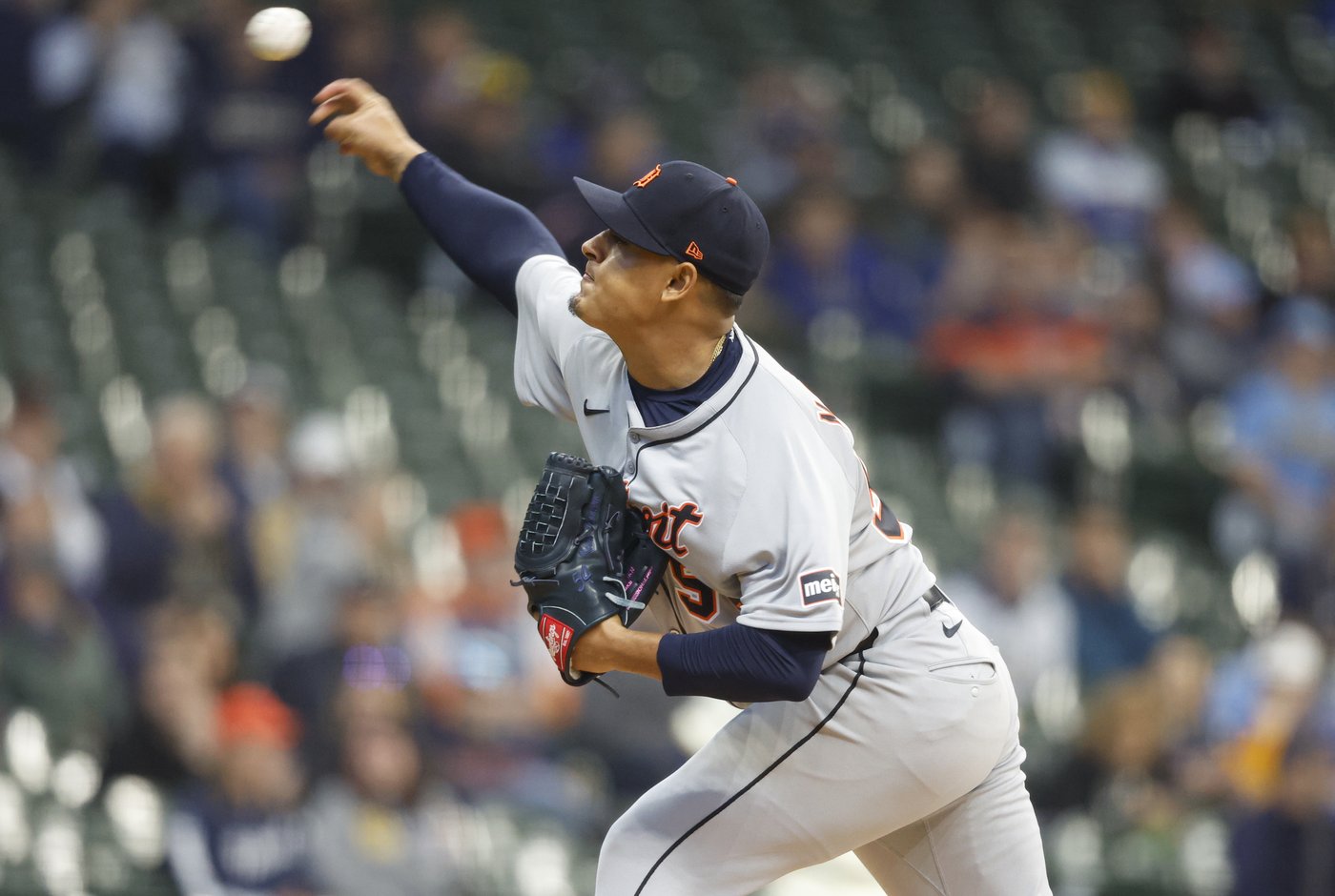 Yelich, Hoskins and Frelick homer as the Brewers defeat the Tigers 5-1 | iNFOnews.ca
