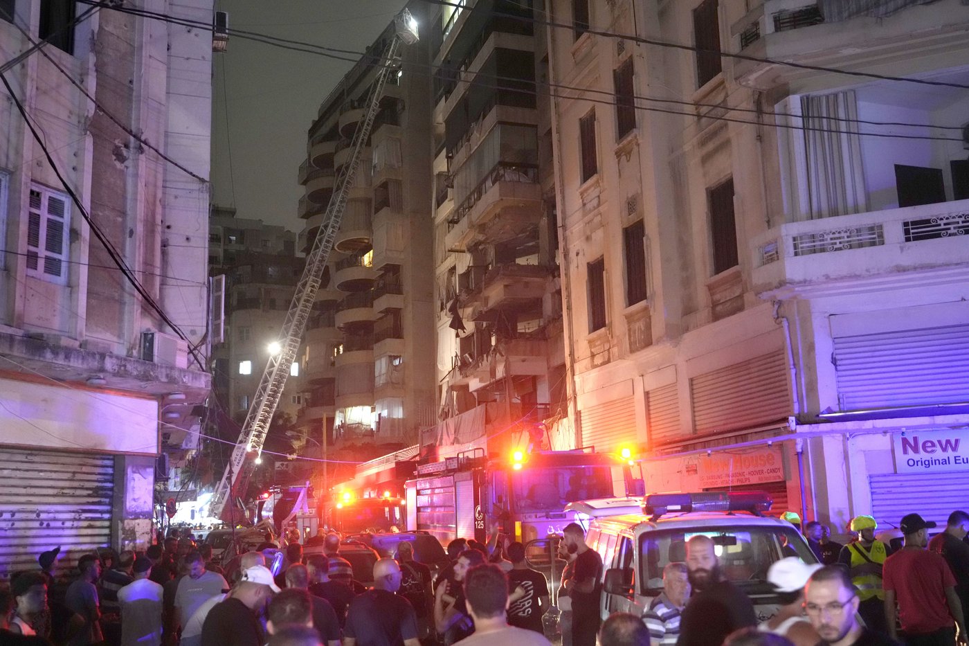 Middle East latest: 22 people killed and 117 wounded in Israeli airstrikes in Beirut, Lebanon says | iNFOnews.ca Middle East latest: 22 people killed and 117 wounded in Israeli airstrikes in Beirut, Lebanon says | iNFOnews.ca