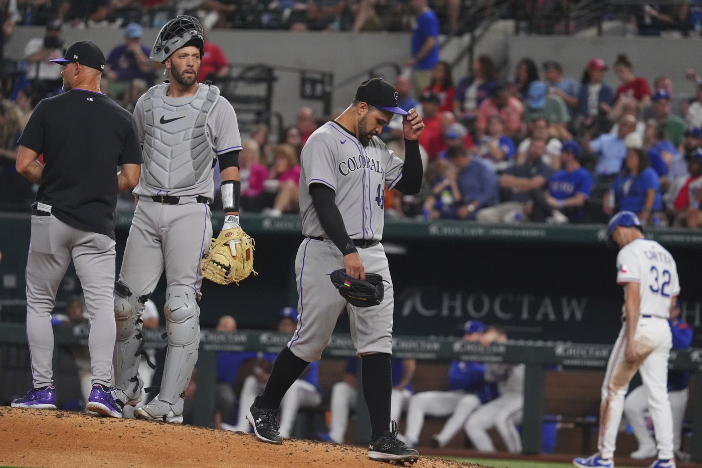 Rockies fall 8-3 to Rangers and become 1st team to start season 7-36 in modern era | iNFOnews.ca