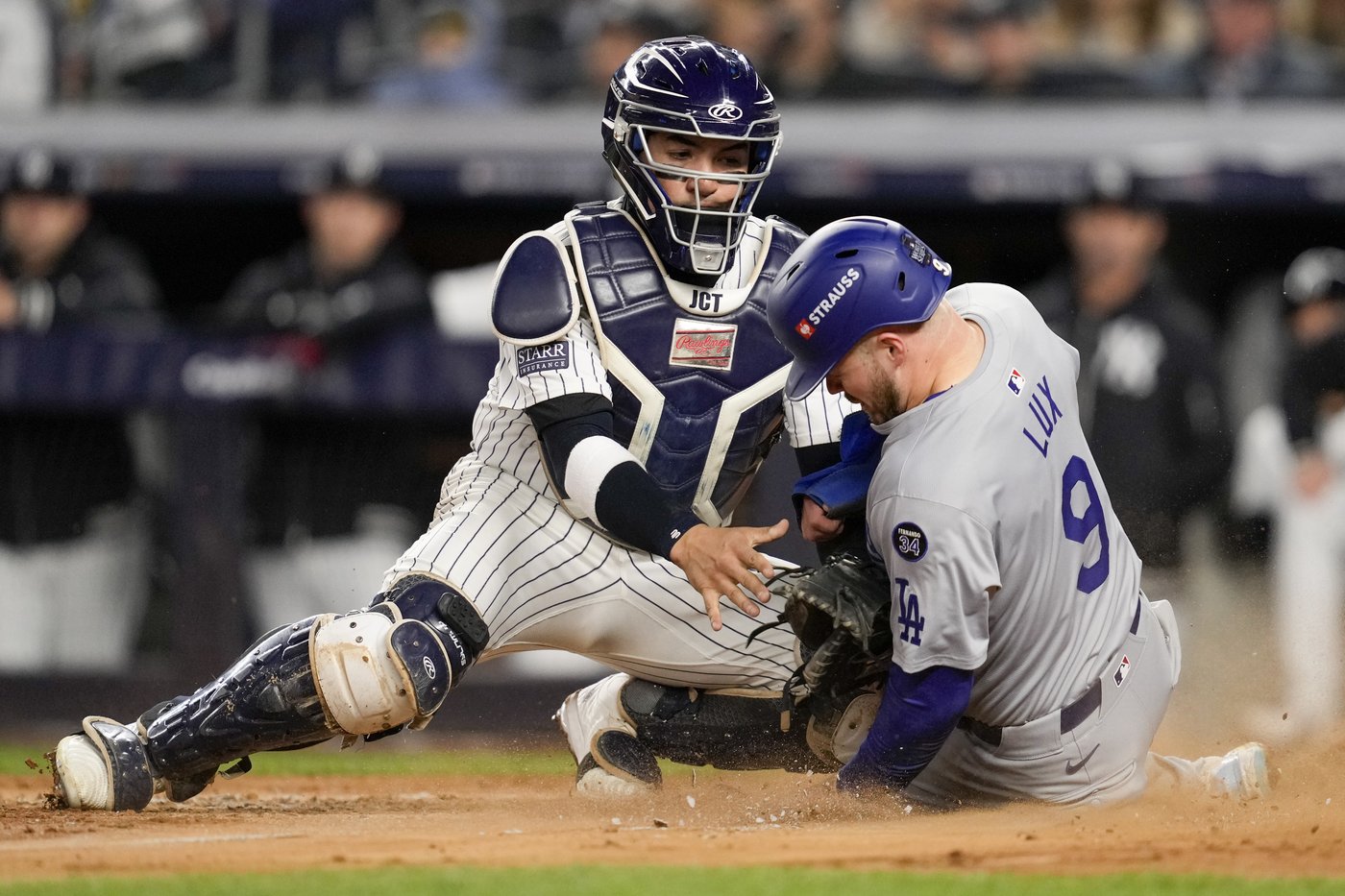 Freeman, Buehler lead Dodgers past slumping Yankees 4-2, take 3-0 lead in World Series | iNFOnews.ca Freeman, Buehler lead Dodgers past slumping Yankees 4-2, take 3-0 lead in World Series | iNFOnews.ca