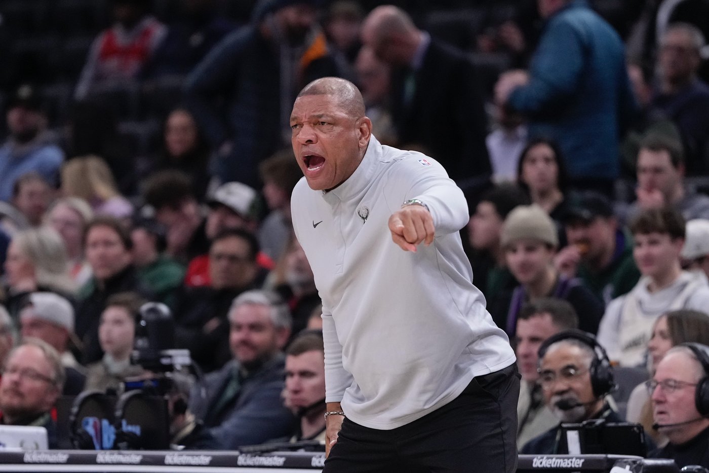 Kyle Kuzma scores 31 as Bucks snap 5-game skid with 131-115 win over Bulls | iNFOnews.ca