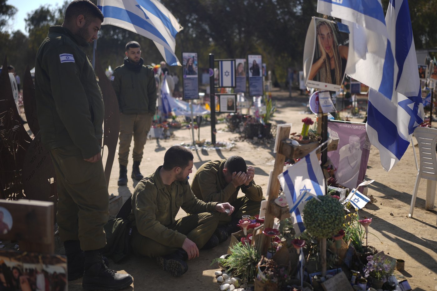 New Israeli airstrikes in Gaza humanitarian zone and elsewhere kill at least 26 | iNFOnews.ca New Israeli airstrikes in Gaza humanitarian zone and elsewhere kill at least 26 | iNFOnews.ca