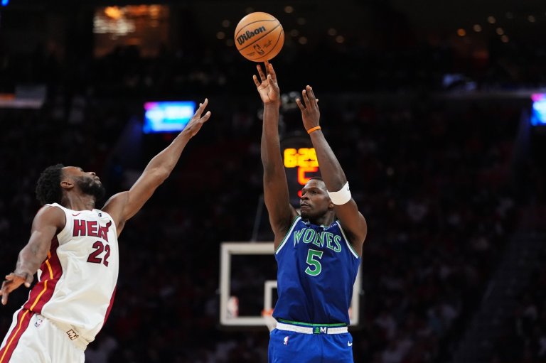 Ant, Wilt and Jordan: Timberwolves' star joins a small, elite opening-night scoring club | iNFOnews.ca