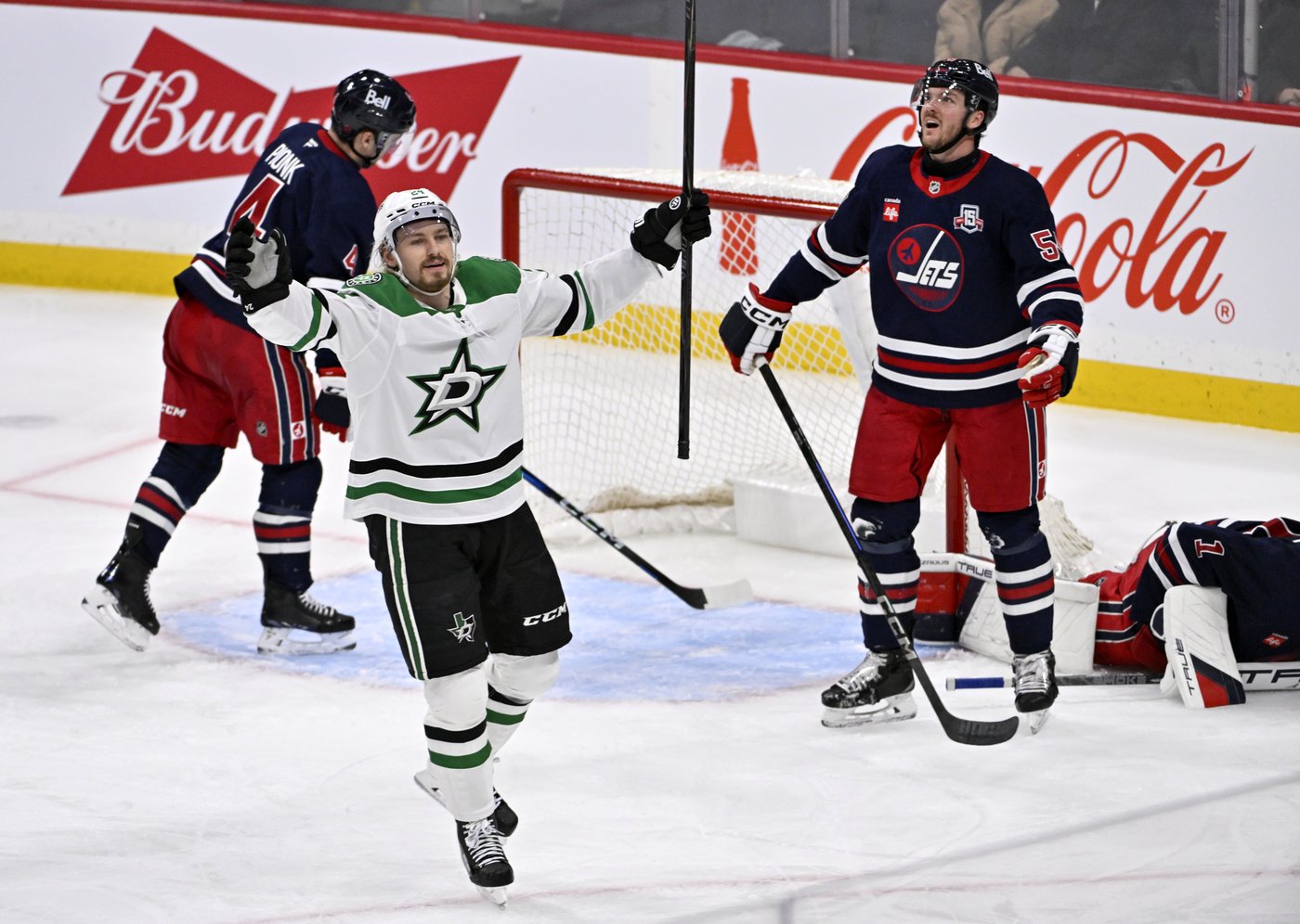 Slumping Jets focus on positives despite 4-3 setback to visiting Stars | iNFOnews.ca
