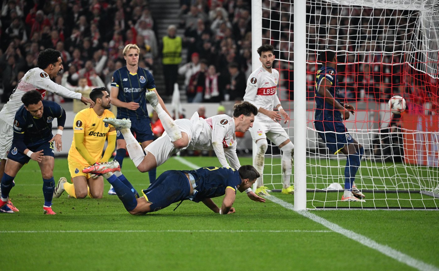 Watkins header propels Aston Villa past Lille in Europa League, Midtjylland stuns Forest | iNFOnews.ca