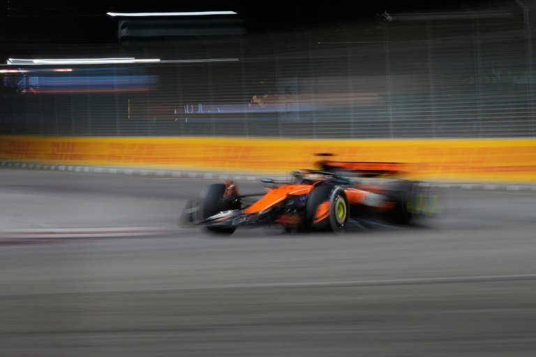 Incident between Piastri and Norris overshadows McLaren's F1 constructors’ title win | iNFOnews.ca