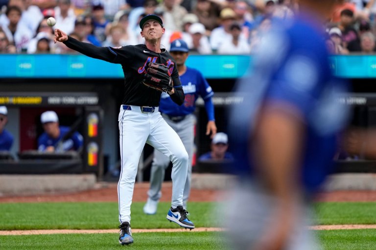 Mets to pay $8.1M to Pirates as part of Weaver trade, Cubs to send Toronto nearly $5M with Taillon | iNFOnews.ca