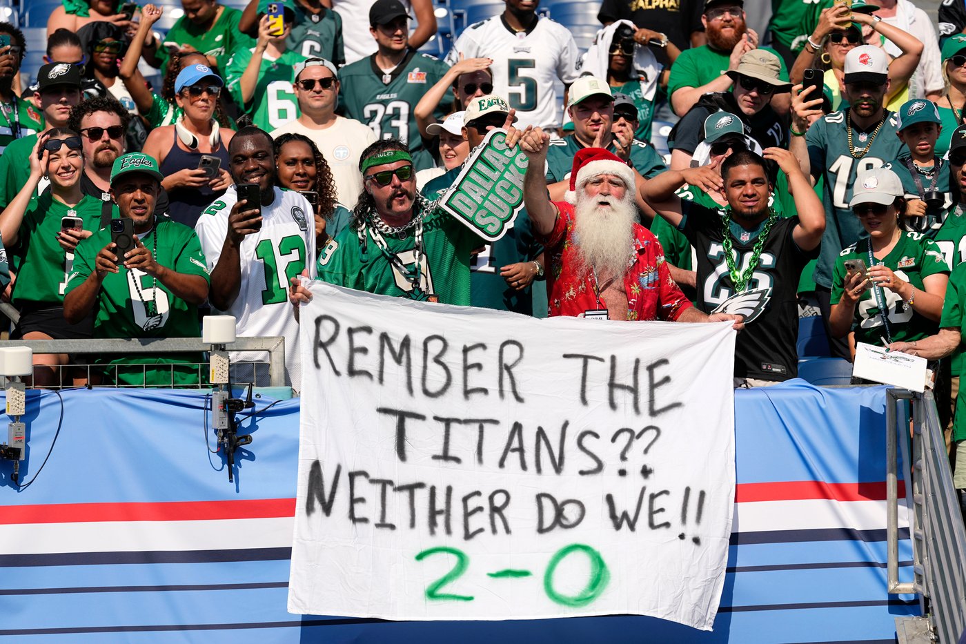 Saleh’s Titans fall to 0-2 after blowing a late lead in a 24-20 loss to the Eagles | iNFOnews.ca Saleh’s Titans fall to 0-2 after blowing a late lead in a 24-20 loss to the Eagles | iNFOnews.ca