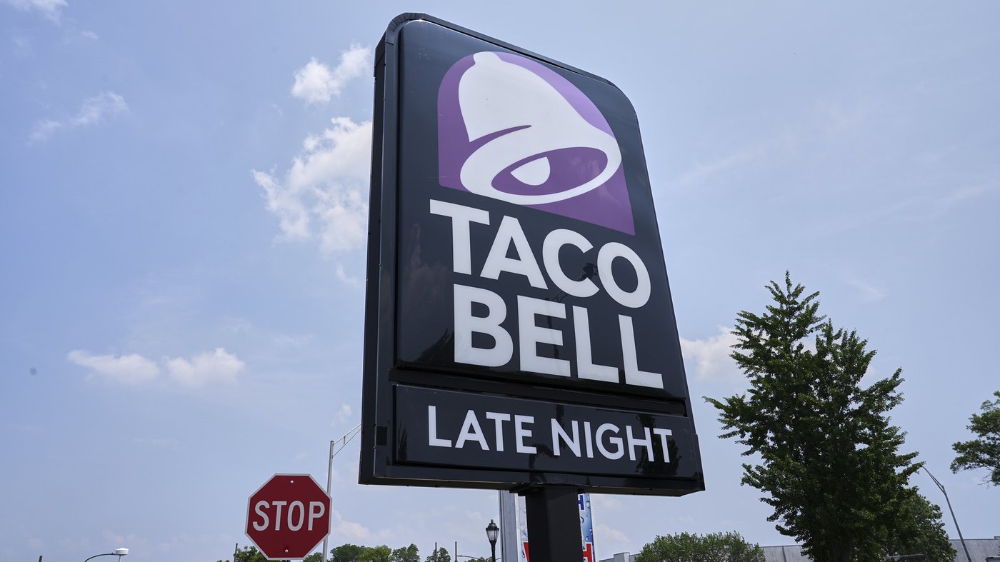 Taco Bell in Canada says its lettuce is safe to eat amid cyclospora outbreak in U.S. | iNFOnews.ca Taco Bell in Canada says its lettuce is safe to eat amid cyclospora outbreak in U.S. | iNFOnews.ca