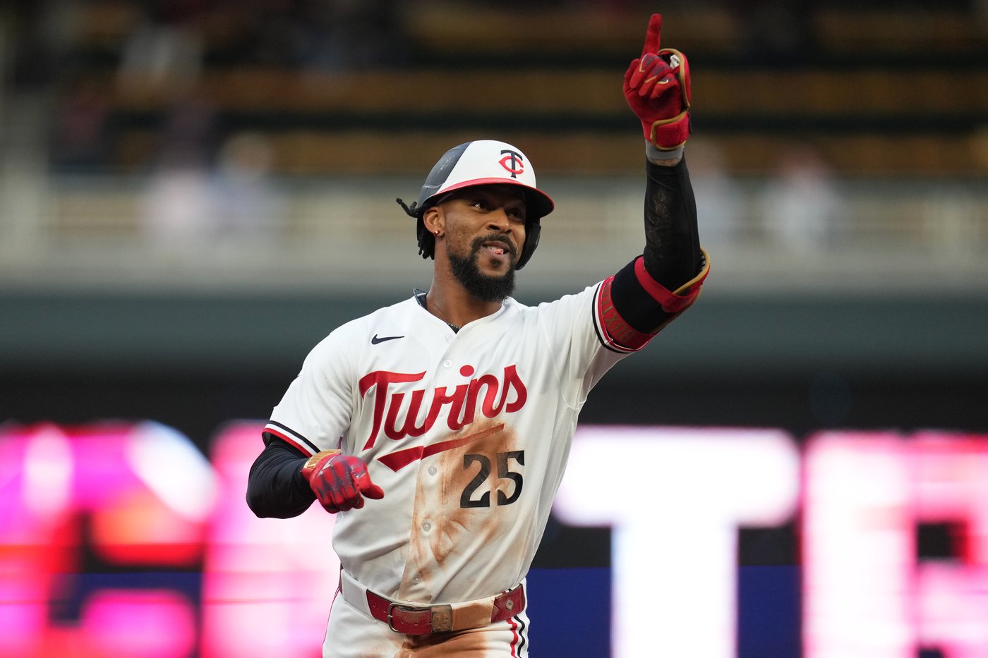Byron Buxton homers twice and Mick Abel strikes out 10 as the Twins blank the Red Sox 6-0 | iNFOnews.ca Byron Buxton homers twice and Mick Abel strikes out 10 as the Twins blank the Red Sox 6-0 | iNFOnews.ca