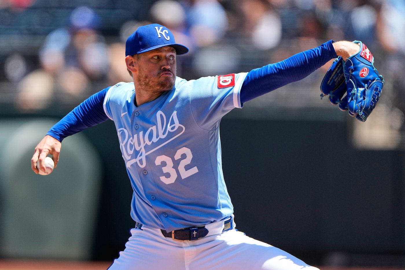 Stephen Kolek shines on the mound, Maikel Garcia drives in three as the Royals beat the Astros 4-0 | iNFOnews.ca